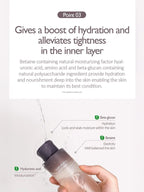 HARUHARU WONDER Black Rice Hyaluronic Toner 150ml demonstrating hydration benefits and key ingredients for skincare.