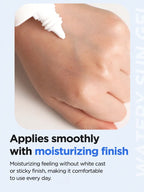ISNTREE Hyaluronic Acid Watery Sun Gel 50ml applied smoothly on skin, demonstrating its moisturizing finish without sticky residue.