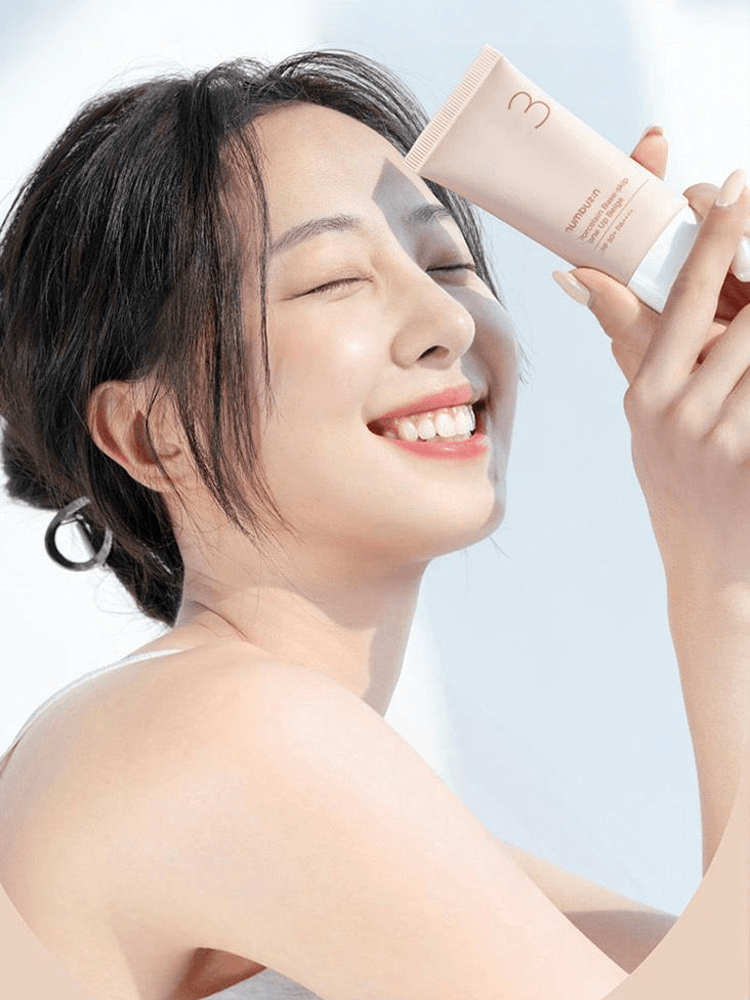 NUMBUZIN No.3 Porcelain Base Skip Tone Beige 50ml SPF50+/PA++++