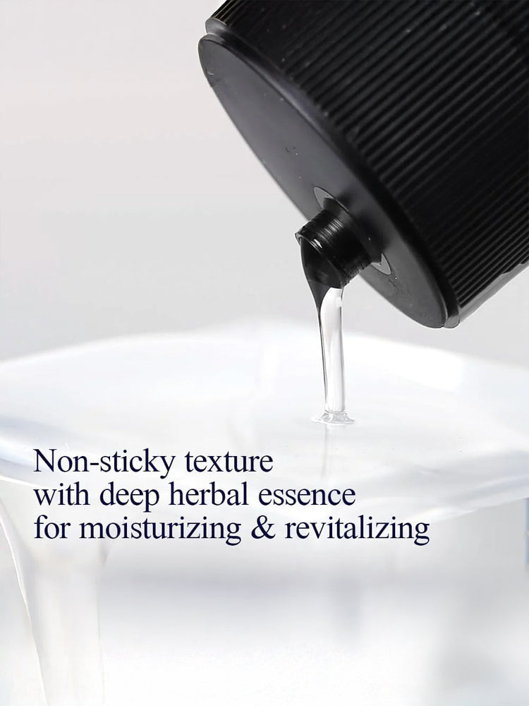 PYUNKANG YUL Essence Toner pouring with a non-sticky texture for moisturizing and revitalizing skin.