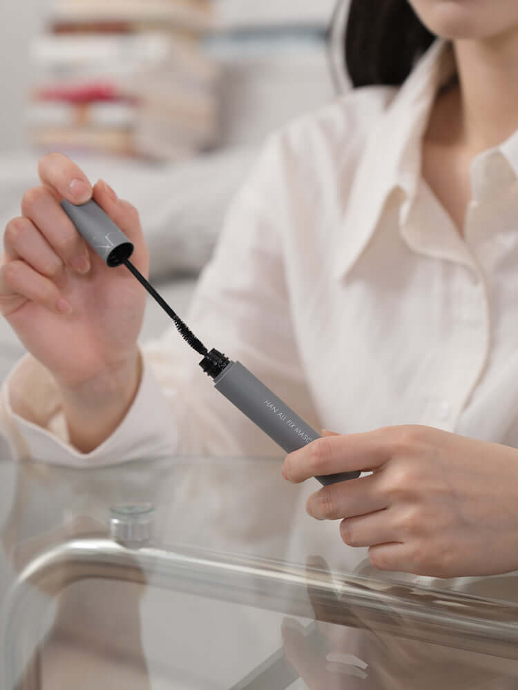 rom&nd Han All Fix Mascara being applied, perfect for korean beauty products online nz, enhancing natural beauty.
