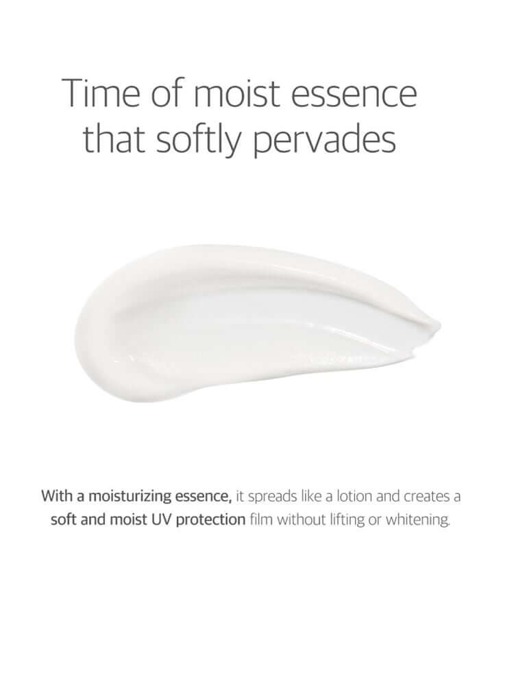 ROUND LAB 1025 Dokdo Sunscreen texture showing soft cream spreading, ideal for moisturizing and UV protection.